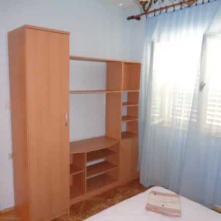 Zoran Marusic Apartment *