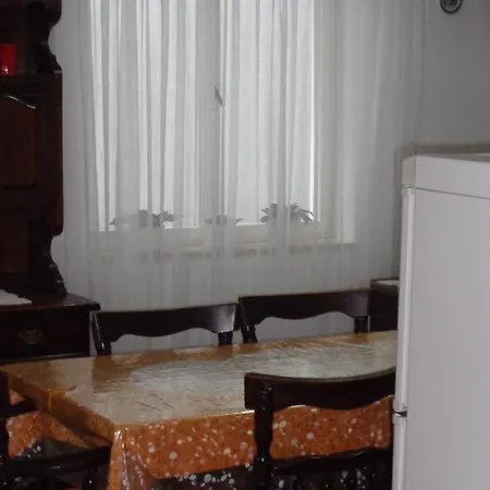 Zoran Marusic Apartment *